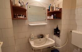 Apartament cu 3 camere, parter, centrală termică, 1 Mai zona Pelendava