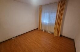 Apartament 3 camere decomandat, 1 Mai Zona