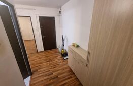 Apartament 3 camere decomandat, 1 Mai Zona