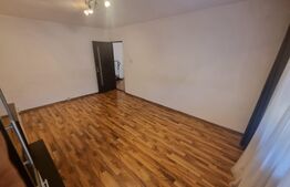 Apartament 3 camere decomandat, 1 Mai Zona