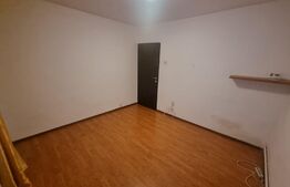 Apartament 3 camere decomandat, 1 Mai Zona