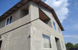 Casă P+M 160 mp , teren 880 mp ,zona Cârcea-Pelendava