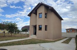 Casă 90 mp, teren 300 mp, zona Damila
