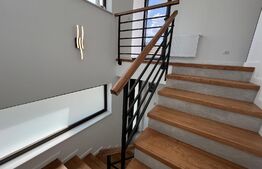 Case P + E, 182 mpc, 454 mp teren, cu posibilitate de plată eșalonată, zona Ford