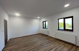 REDUCERE! Casă P + E 354 mp utili, cu hală în față de 228 mp, teren 1.881 mp, Malu Mare