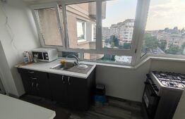 Apartament 3 camere, Ultracentral, etaj intermediar modern-lux