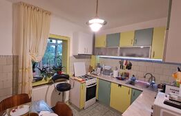 Apartament decomandat cu 3 camere, 68 mp, Valea Roșie, cartierul Sărari