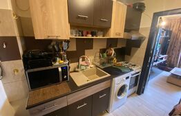 Camera de camin transformata in garsoniera, zona Intim 