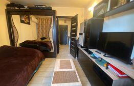 Camera de camin transformata in garsoniera, zona Intim 