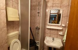 Apartament de 4 camere, decomandat, etaj 2, Rocada, zona Gulliver