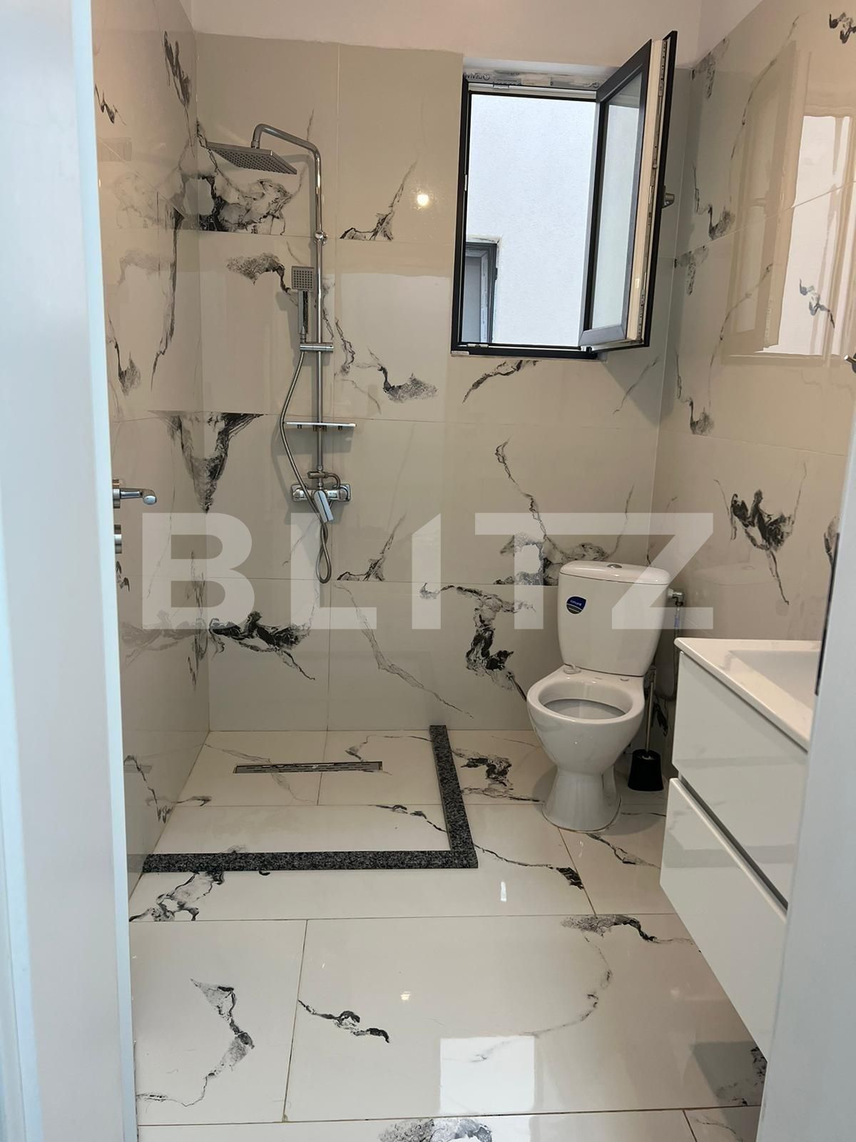 Casa de vânzare 4 camere Exterior Est - 125220CV | BLITZ Craiova | Poza4