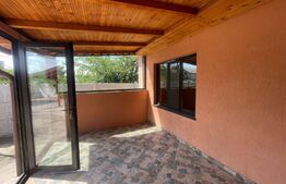 Casa plan parter , 2 dormitoare, 360 mp teren, Damila