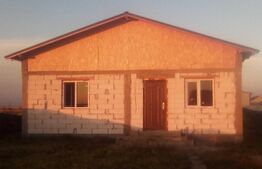 Casa cu 3 camere, 66mp, zona Ghercesti