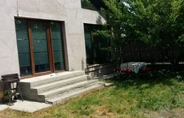 Casa 4 camere, 220 mp, Exterior Nord