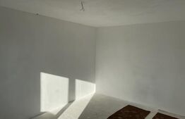 Casă în regim P+1, cu teren aferent de 899mp în Sărbătoarea Dolj