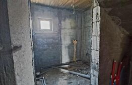 Casa P+E la gri, 140 mp utili si 340 mp teren, Cernele!