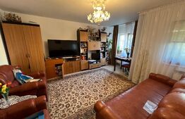 Apartament de 3 camere, decomandat, luminos și spațios, în zona Pelendava - 1 Mai