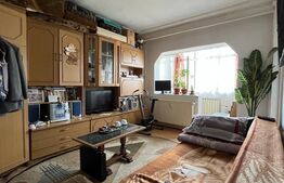 Garsonieră într-un bloc mixt, cartier Craiovița, zona Materna