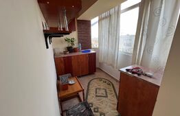 Apartament decomandat de 3 Camere în 1 Mai - zona Școala 32