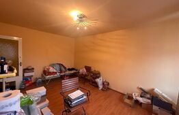 Apartament de 3 camere, decomandat, aer conditionat, zona Valea Rosie