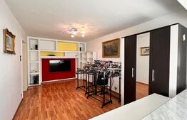 Apartament de 3 camere decomandat, Valea rosie, zona Piata