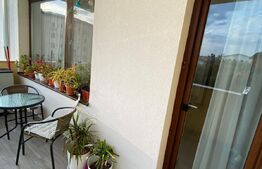 Apartament de 2 camere, decomandat, zona Consul
