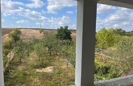 Casa 175 mp, pe un teren de 800mp, Motoci, la principala