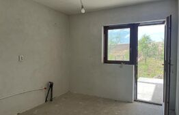 Casa 175 mp, pe un teren de 800mp, Motoci, la principala