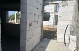 Casa P+E 135 mp, pe un teren de 385mp, la rosu in Simnicul de Jos