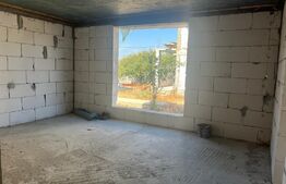 Casa P+E 135 mp, pe un teren de 385mp, la rosu in Simnicul de Jos