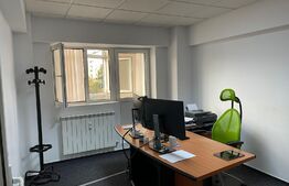 Apartament 4 camere decomandat, 94 mp, Calea Bucuresti, zona Piata Mare