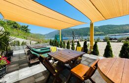 Pensiune 360 mp utili, teren 600 mp, Dubova