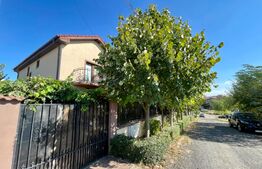 Casa 5 camere 190mp, 2 bai, curte cu pomi fructiferi. Plaiul Vulcanesti zona Garlesti 