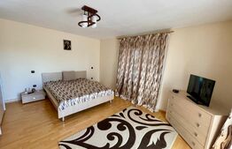 Casa 5 camere 190mp, 2 bai, curte cu pomi fructiferi. Plaiul Vulcanesti zona Garlesti 