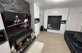 Apartament semidecomandat de 3 camere renovat lux Craiovita, gata de mutat