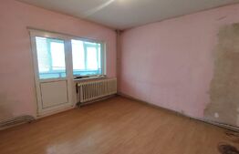 Apartament cu 3 camere , decomandat, zona Amaradia-Politie