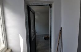 Apartament 66 mp-parter, pretabil spațiu 66 mp, vad și flux intens, zona 1 Mai
