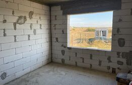 Casă nouă, complet finisată, la cheie, în regim P+1 construită în stil mediteranean cu 5 dormitoare și teren aferent de 412 mp în zona Damila-Selgros