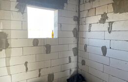 Casă nouă, complet finisată, la cheie, în regim P+1 construită în stil mediteranean cu 5 dormitoare și teren aferent de 412 mp în zona Damila-Selgros