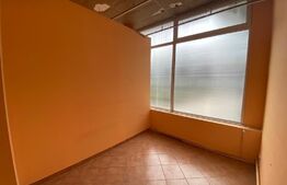 Spatiu comercial, 50 mp, 2 intrari, trifazic, vitrina , zona Bulevardul Nicolae Titiulescu