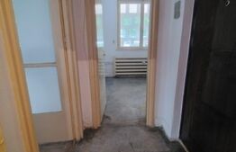 Apartament cu două camere la parter, circular, ultracentral, pretabil sediu firmă