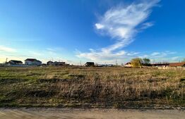 REDUCERE!!! Teren intravilan 9.903 mp, front 90 mp, toate utilitățile disponibile, zona Calea Severinului