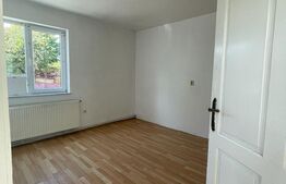 Casa pe parter, Piata Chiriac, pretabil cabinet medical/de locuit 3 camere