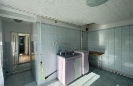 Casa pe parter, Piata Chiriac, pretabil cabinet medical/de locuit 3 camere