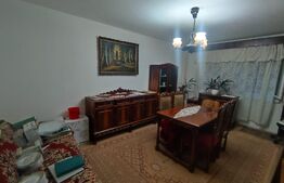 Apartament cu 2 camere, decomandat, zona Parc Cornitoiu