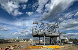 Hală nouă P + 1-parțial de 280 mp utili, pe un teren de 900 mp, Drumul Industriilor