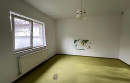 Casă pe parter 84 mpc, pe un teren de 697 mp, front 18 m, CENTRU