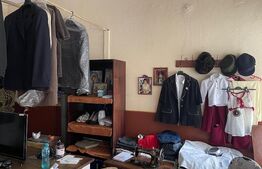 Oportunitate! Casă renovabilă cu etaj, situată în Centrul Vechi al Craiovei