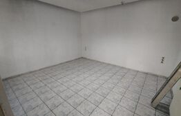 Spatiu comercial, 80 mp, curte, zona Centrul Vechi