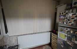 Apartament de 3 camere, decomandat, etajul 1, zona Politie-Amaradia